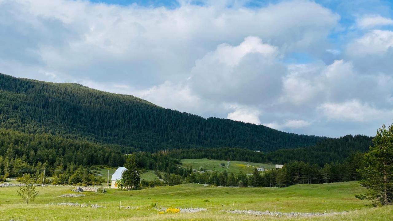 Eco Village Pavlovic Žabljak Exteriör bild